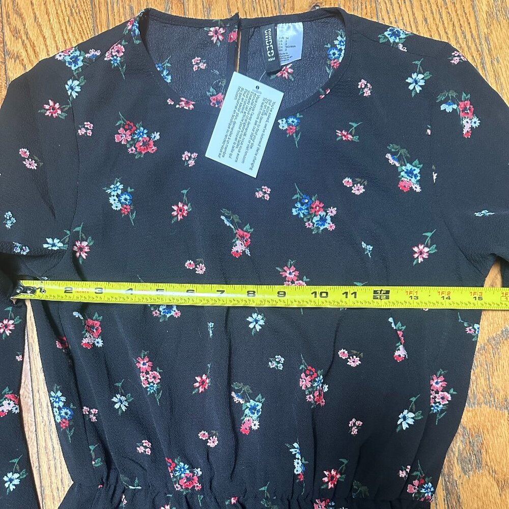H&M DIVIDED Black Floral Print Dress Size 2 - Picture 4 of 6